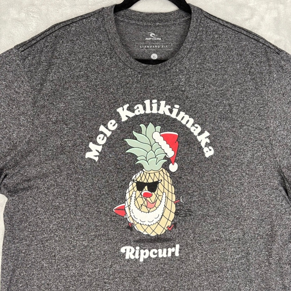 Ripcurl Mens Mele Kalikimaka Pineapple XL Holiday Christmas Graphic T-Shirt - Picture 3 of 7